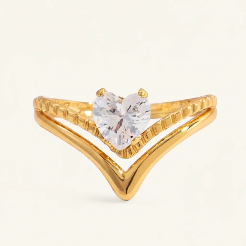 Chevron Heart Zircon Ring
