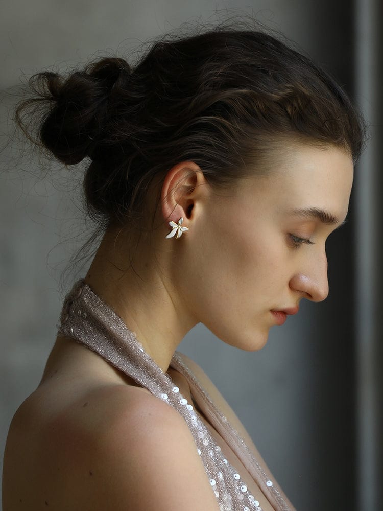 Gold & Pearl Flower Studs  <br>  ⭐⭐⭐⭐⭐(121)