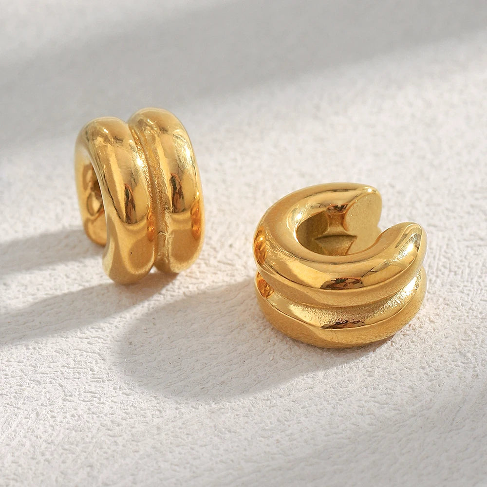 Ear Cuff (Clip-On, No Piercing) — supplier angle 1