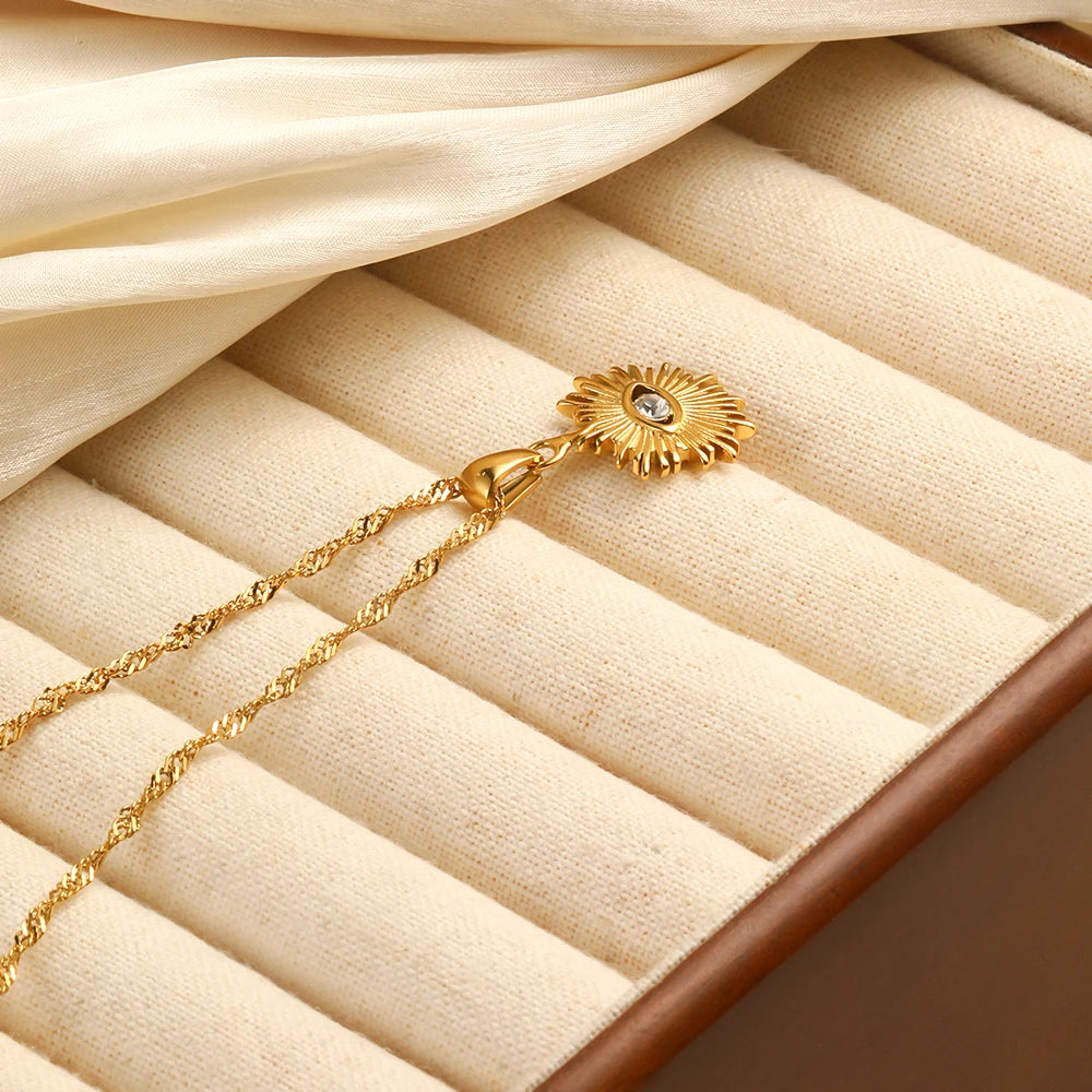 Evil Eye Necklace — supplier angle 2