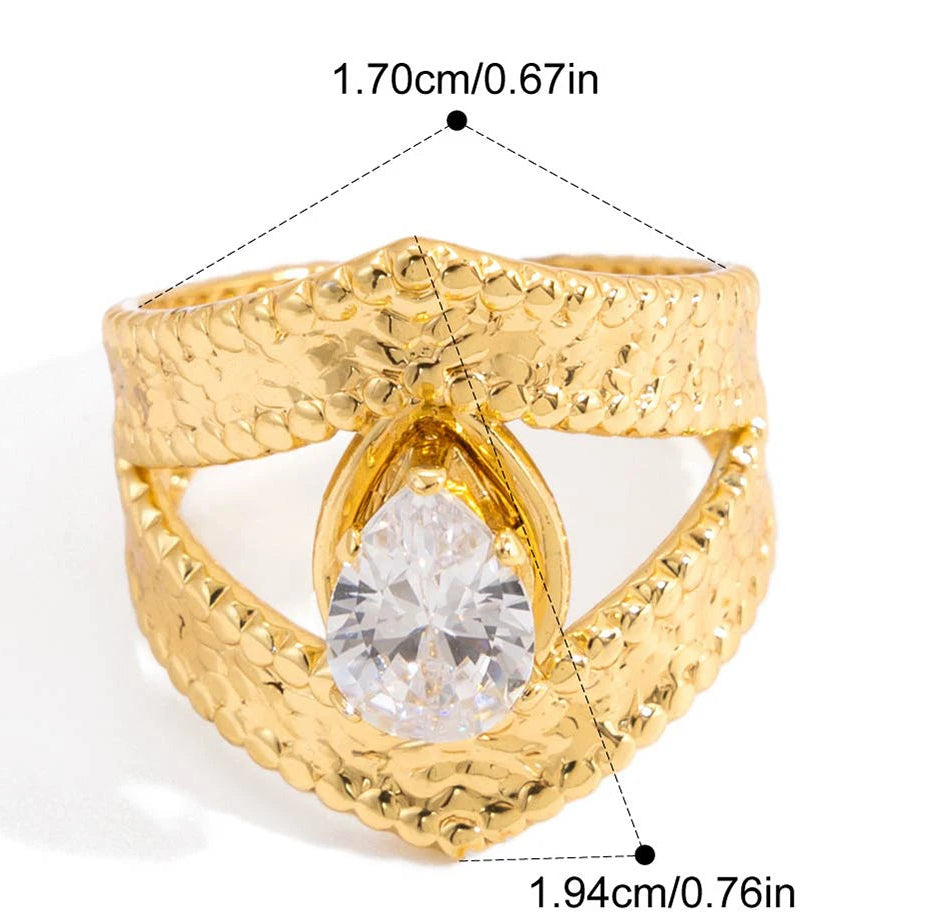 Hammered Crest Pear Ring with dimensions