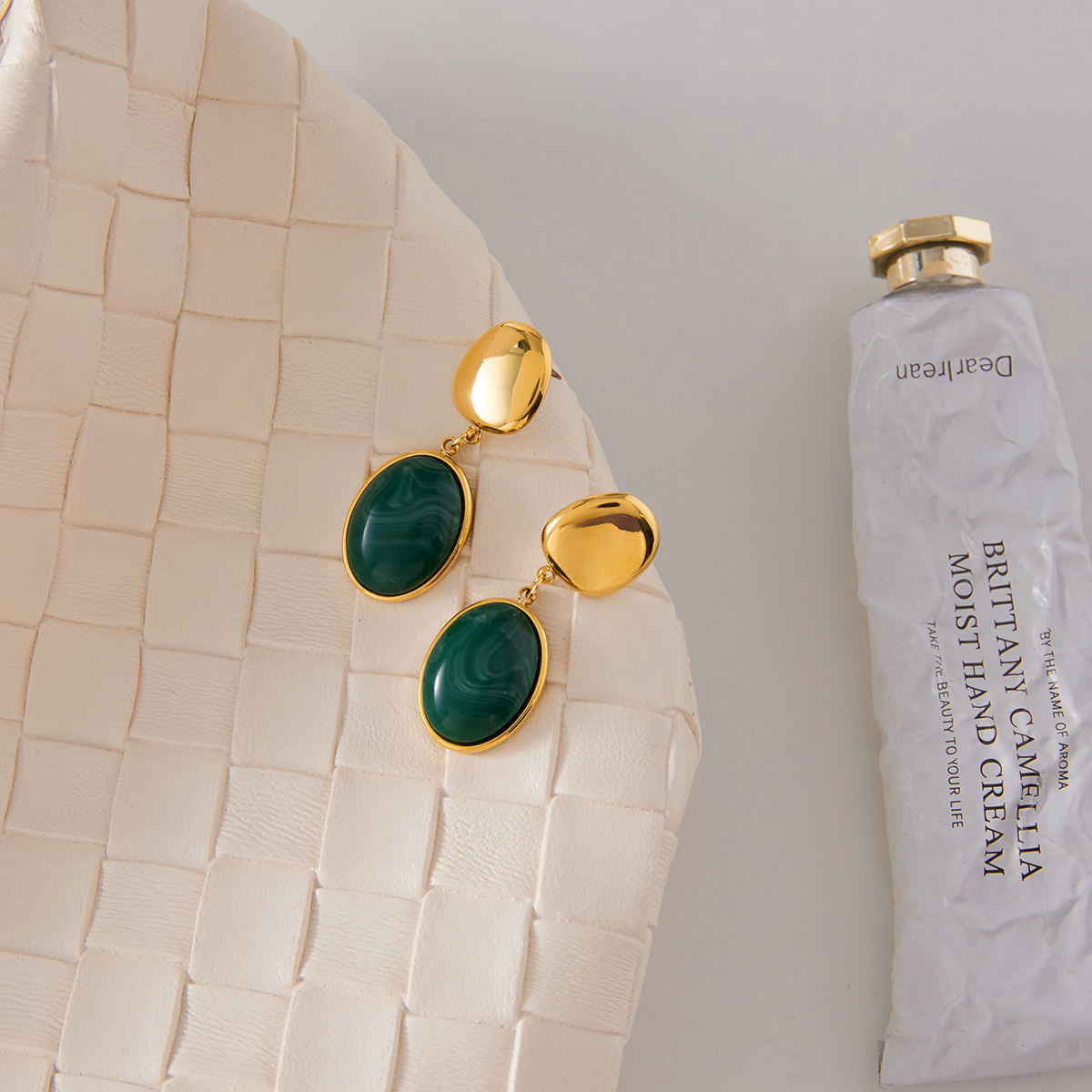 Forest Oval Resin Drops